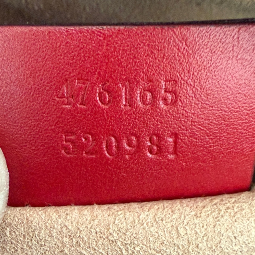 Gucci GG Marmont Cosmetics Case - Picture 13 of 14